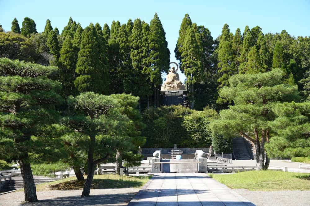 【藥草之都熊本玉名身心靈之旅】到能量滿點的熊本玉名市體驗心願成就打坐冥想x藥草咖啡店x溫泉和極美味素食料理